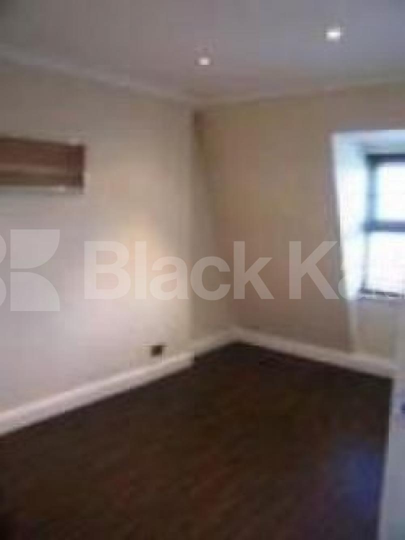 			1 Bedroom, 1 bath, 1 reception Flat			 Elgin Avenue, MAIDA VALE W9